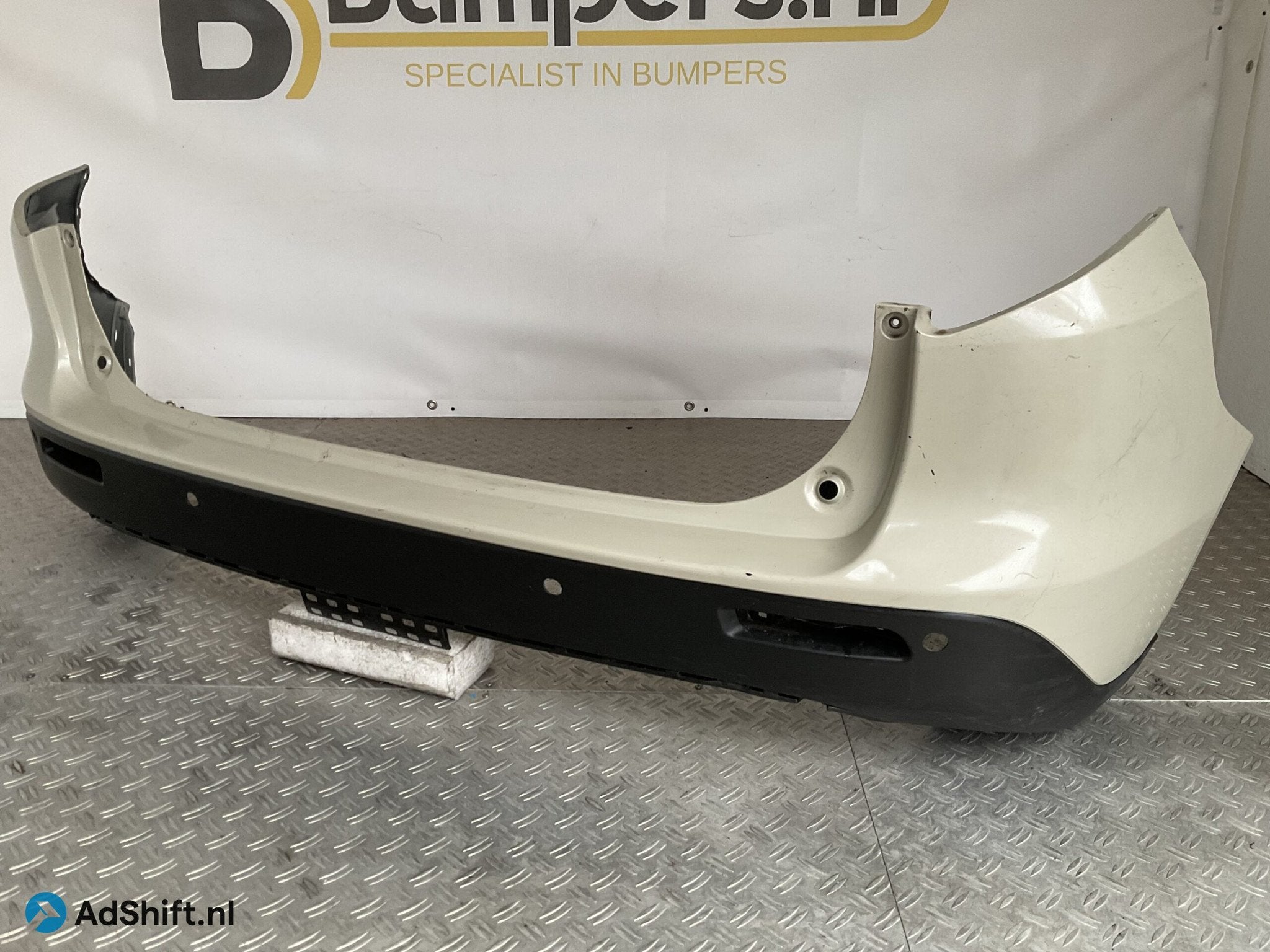 Bumper Suzuki Vitara 15-18 71811-54p Achterbumper F3-17738, Auto-onderdelen, Bumper