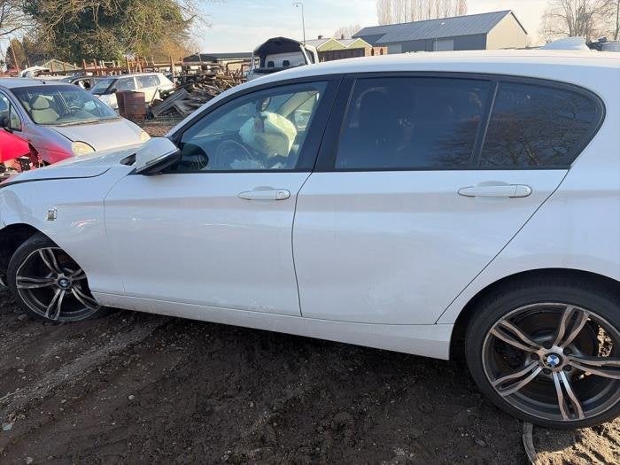 Portier 4Deurs links-achter van een BMW 1-Serie (300), Gebruikt, -, Deur, -