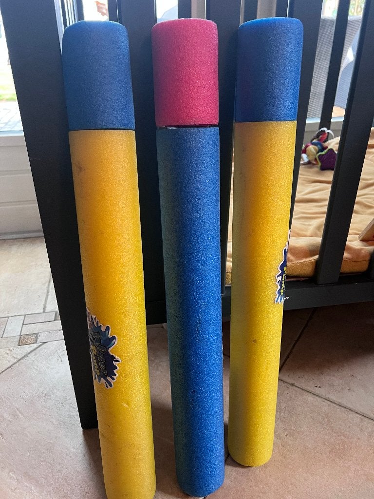 3 x groot foam waterpistool a 60 cm, Ophalen of Verzenden, Zo goed als nieuw