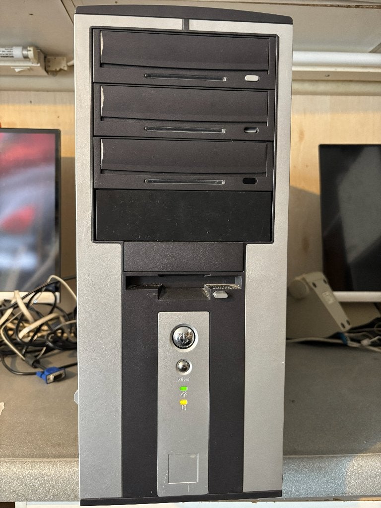 Goeie computer voor dagelijks gebruik 1e Generatie i7-950CPU, Computers en Software, Ophalen of Verzenden, Zo goed als nieuw, HDD