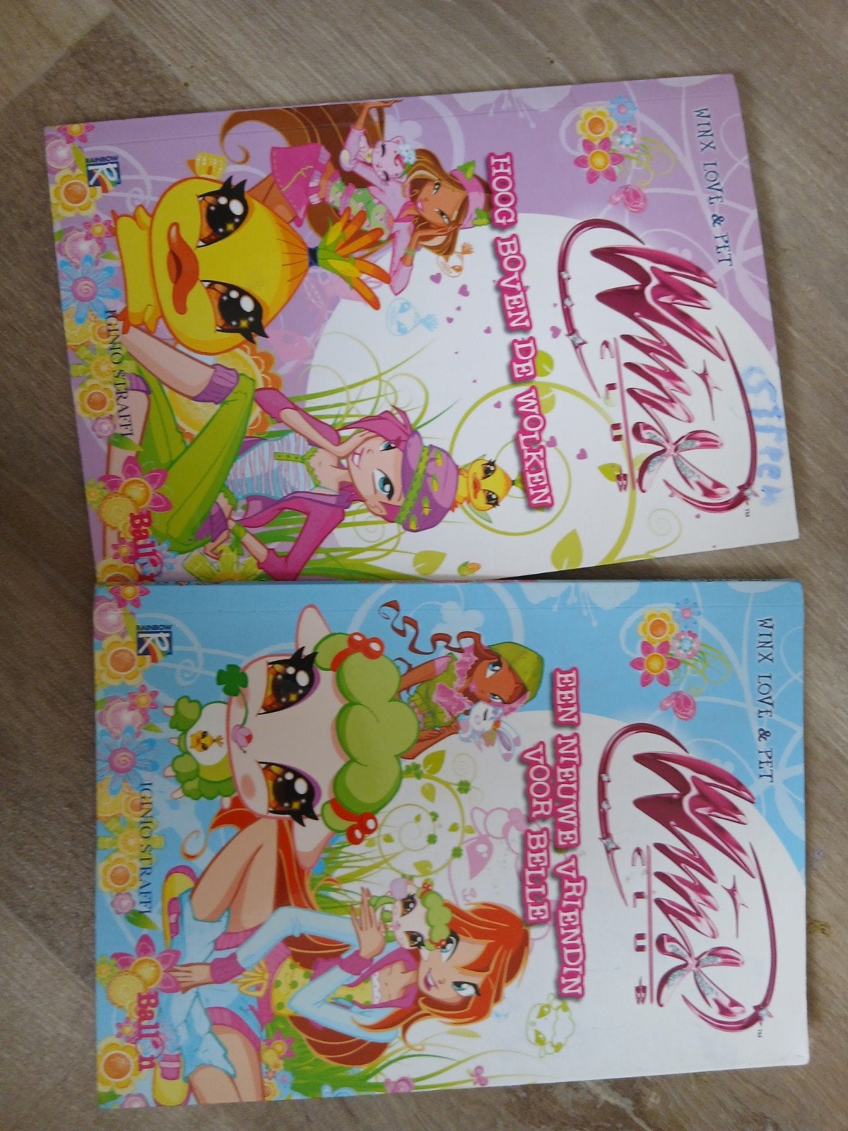Winx  Boekjes: Hoog Boven de Wolken & Een Nieuwe Vr, Ophalen, Nieuw, Iginio Straffi, Fictie algemeen