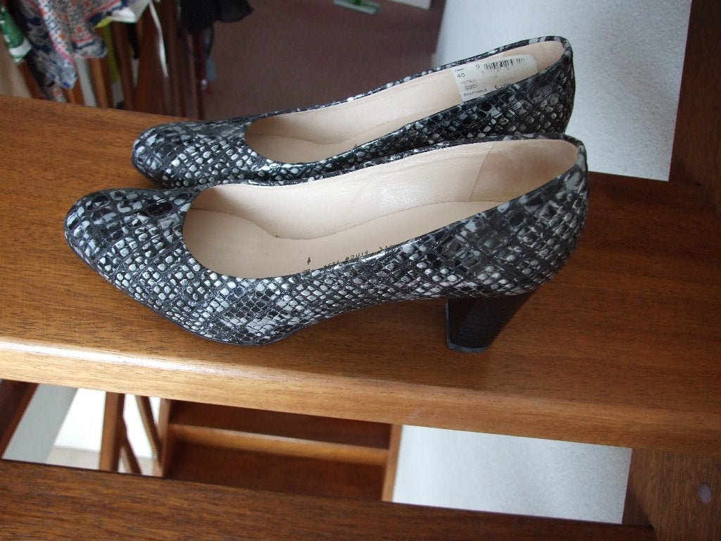Peter Kaiser zgan gemelleerde pumps maat 39 1/2, Peter Kaiser, Pumps, Overige kleuren, Ophalen of Verzenden