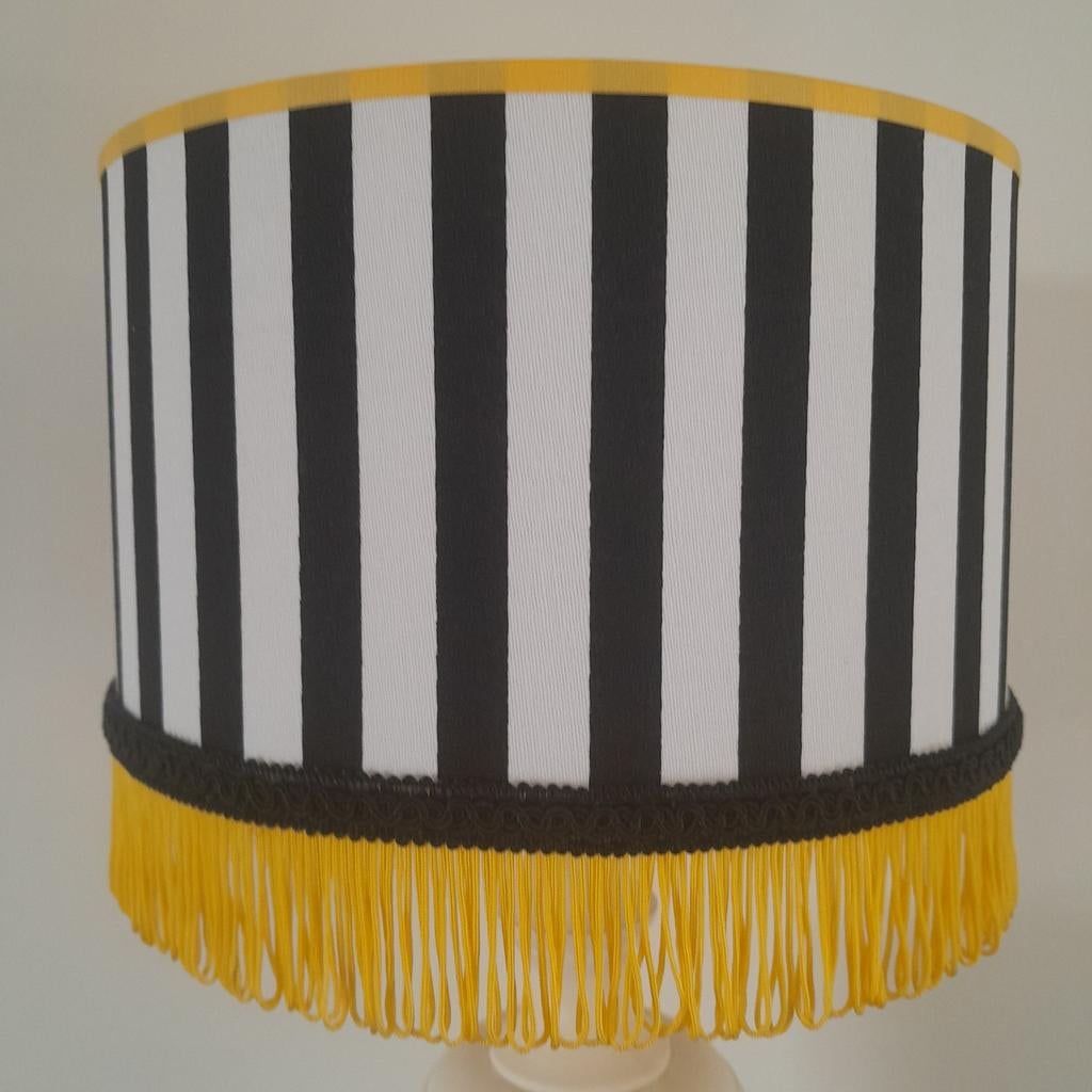 Lampenkap zwart wit gestreept geel franje, Rond, Nieuw, Ophalen of Verzenden, Zwart