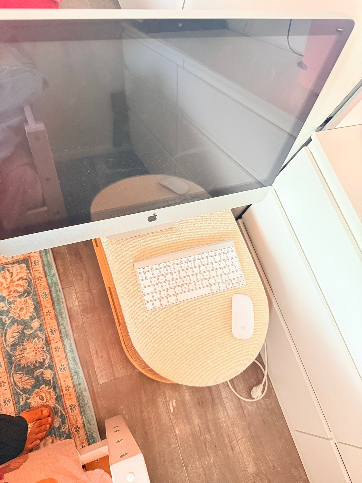 Apple iMac All-in-One Desktop PC met toetsenbord en muis, Computers en Software, Apple Desktops, Gebruikt, iMac, Onbekend, Minder dan 4 GB
