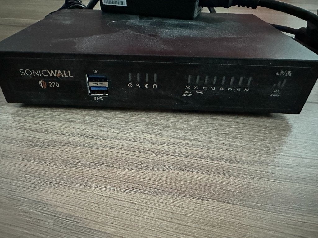 SonicWall TZ270 (Firewall / Security Appliance), Verzenden, Gebruikt, Router met modem, SonicWall