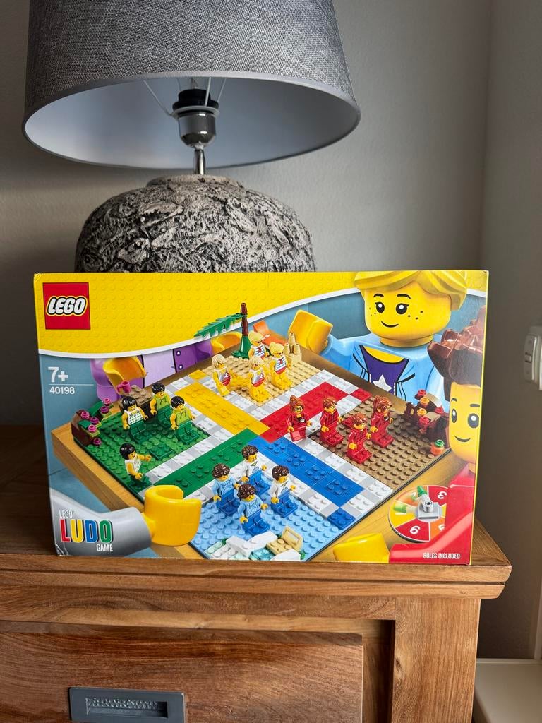Lego 40198 Mens Erger Je Niet Spel - Nieuw in Doos, Ophalen of Verzenden, Nieuw, Complete set, Lego