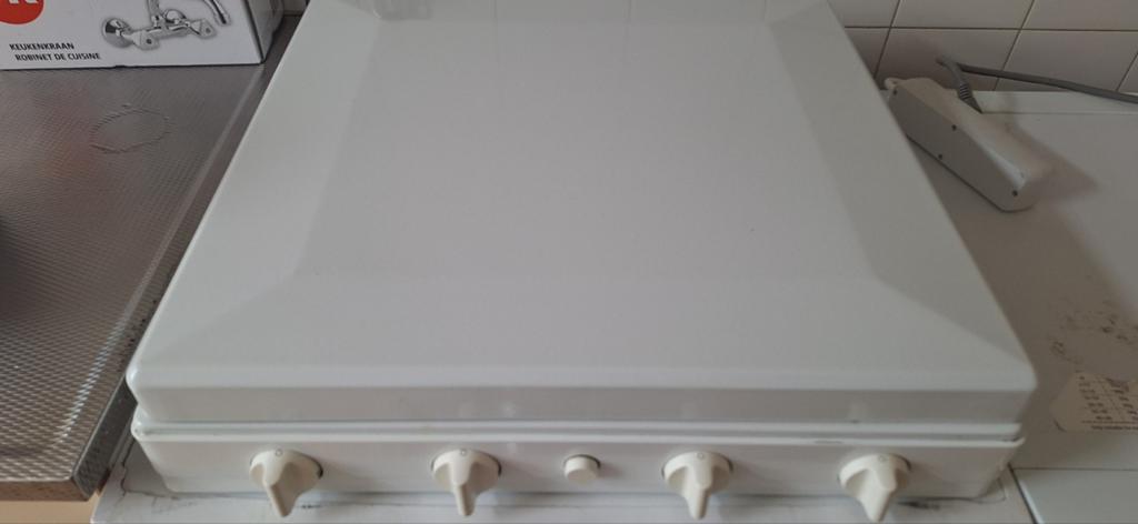 Gratis gasfornuis met 4 pitten, Witgoed en Apparatuur, Fornuizen, Ophalen, Gebruikt, 60 cm of meer, 4 kookzones