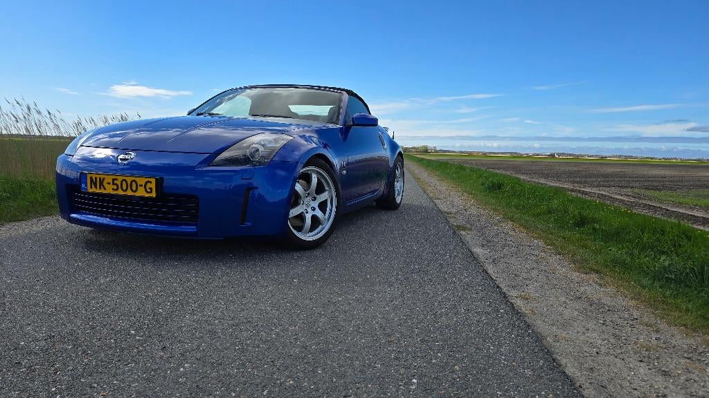 Nissan 350Z 3.5 V6 Roadster / Daytona Blue / Invidia uitlaat, Achterwielaandrijving, 1610 kg, Cabriolet, Blauw