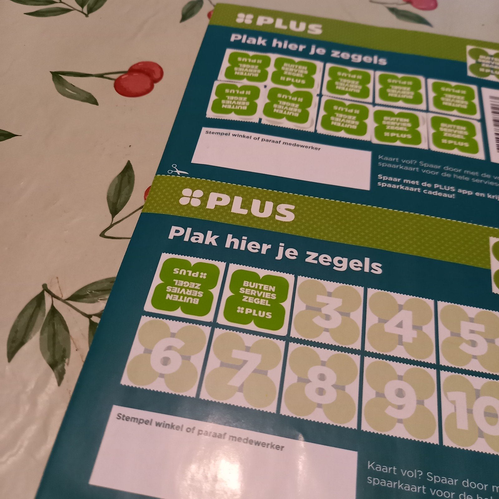 Plus zegeltjes (voetbal en servies), Verzamelen, Supermarktacties, Plus, Ophalen of Verzenden