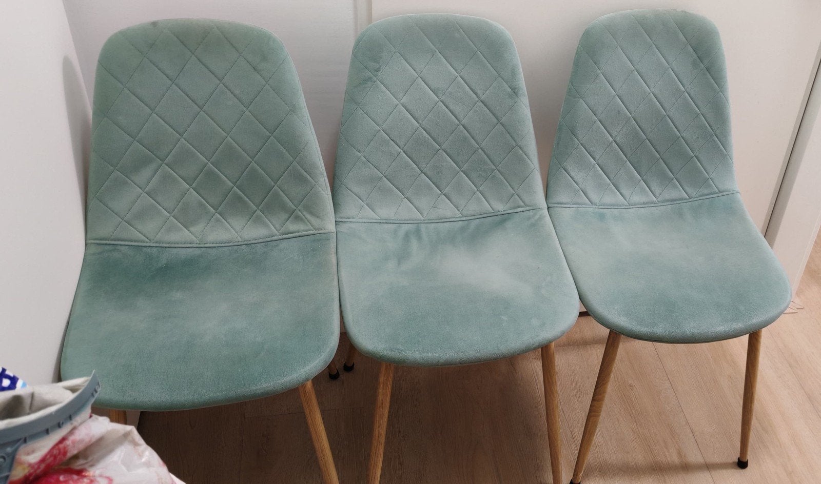 Set van 3 mintgroene fluwelen eetkamerstoelen