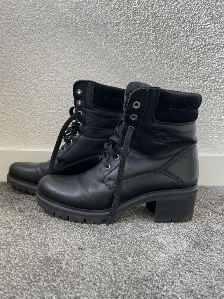 Panama jack laarsjes, Kleding | Dames, Schoenen, Schoenen met lage hakken, Zwart, Ophalen of Verzenden, Zo goed als nieuw