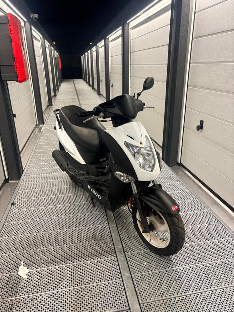 Kymco agility 50 brom, Ophalen of Verzenden, Zo goed als nieuw, Benzine, Agility