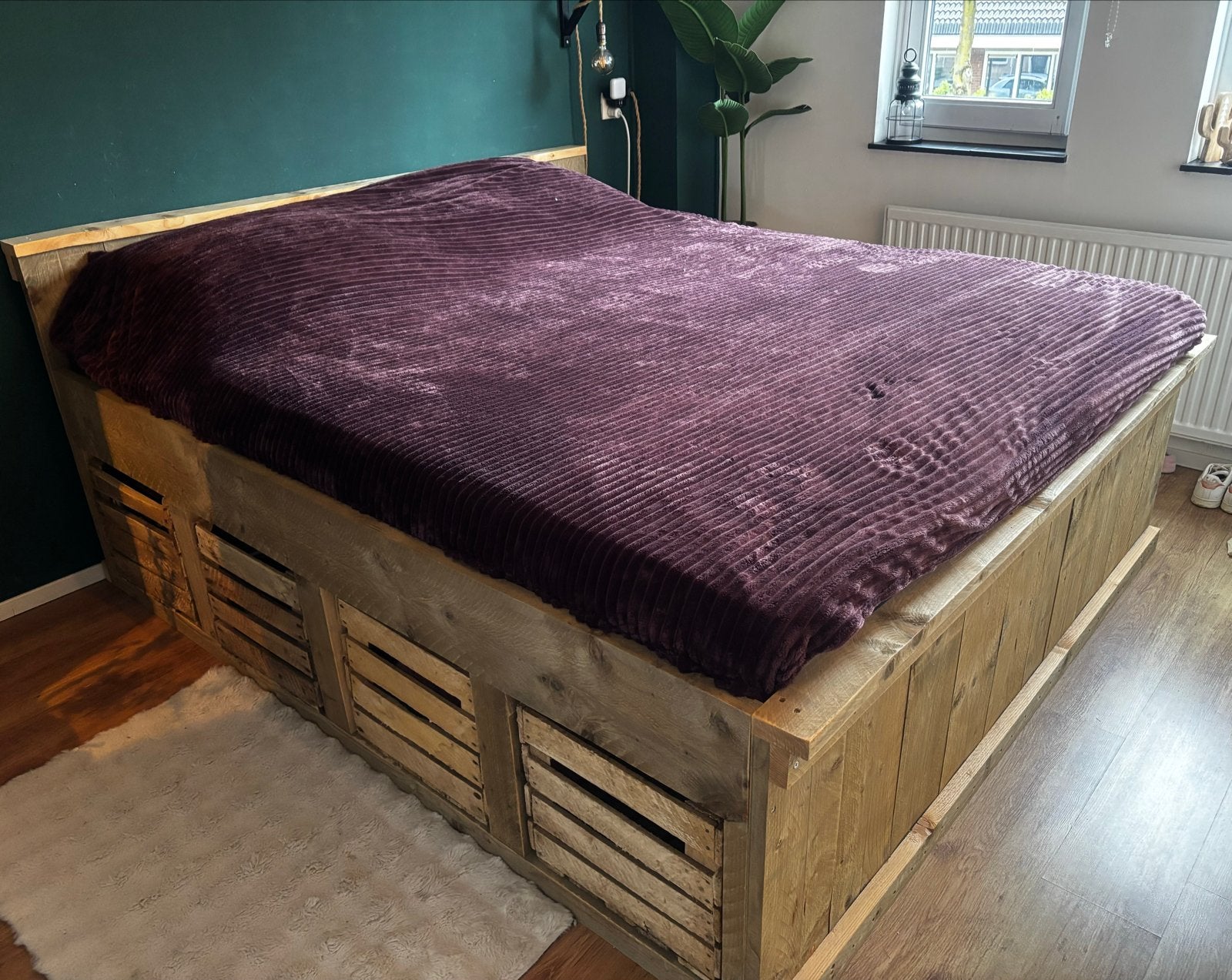 Steigerhouten bed 180x200cm met 8 opbergkisten, Ophalen, Gebruikt, Steigerhout, Tweepersoons