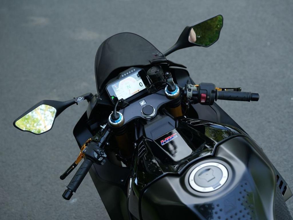 Honda CBR 1000 RR - R SP FIREBLADE | Akrapovic, Motoren, Honda, 4 cilinders, Bedrijf, Onbekend