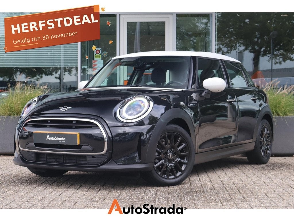 Mini Mini 5-Deurs (f55) 1.5 Cooper Camden 136pk | Automaat |, Auto's, Gebruikt, Zwart, Origineel Nederlands, Bedrijf