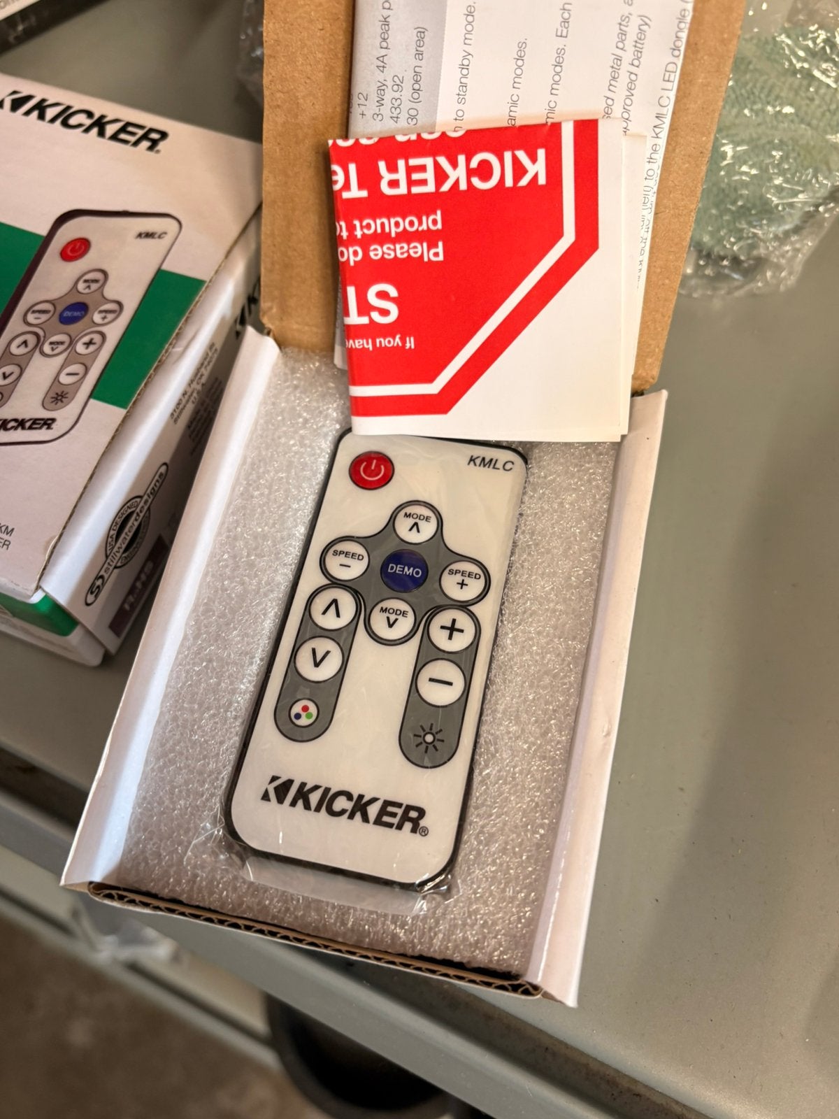 KMLC Led Kicker afstandsbediening voor je speakers, Ophalen of Verzenden, Nieuw, Elektra en Verlichting, Zeilboot of Motorboot