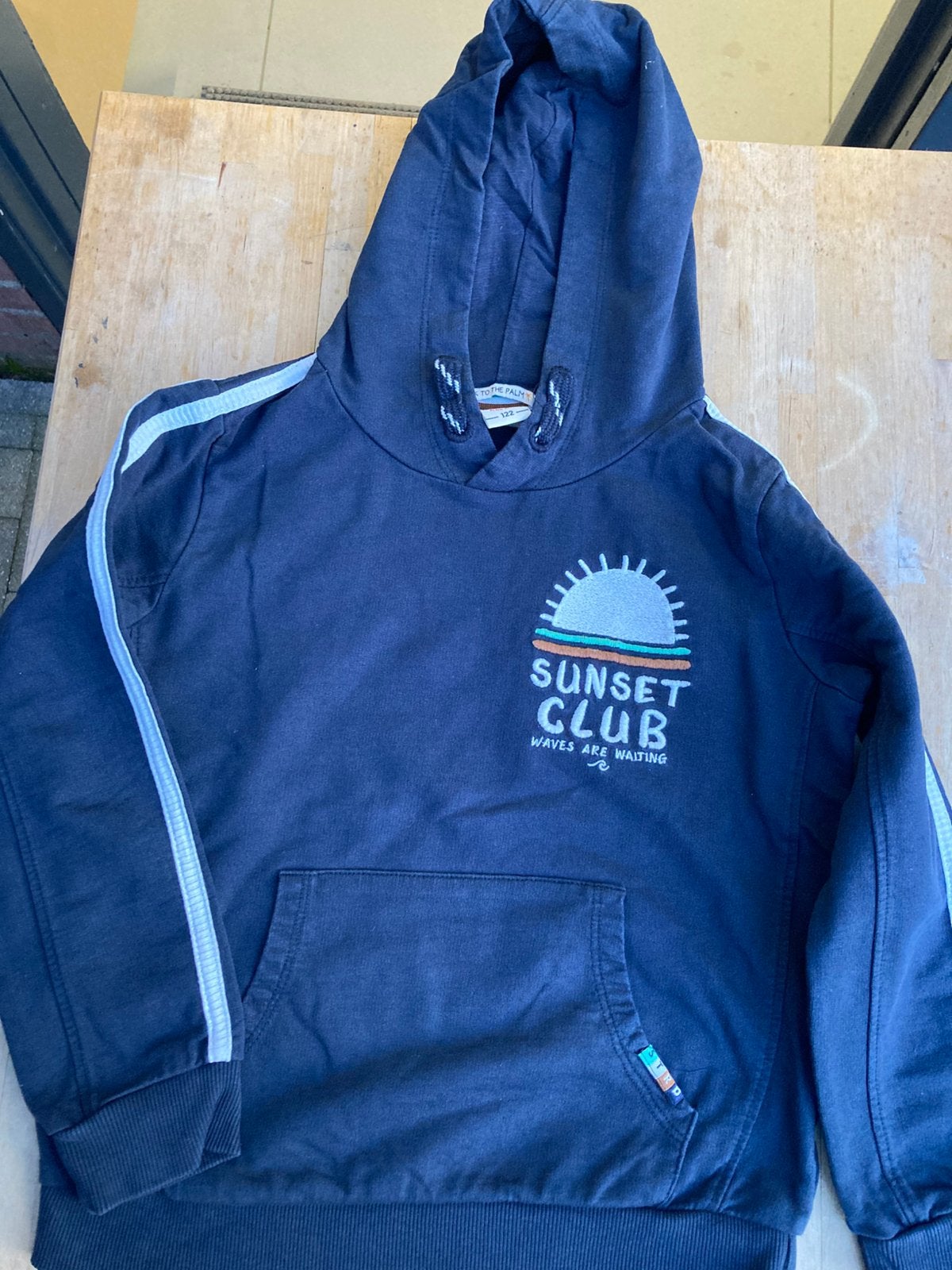 Sturdy hoodie maat 122, Ophalen of Verzenden, Zo goed als nieuw, Jongen, Trui of Vest