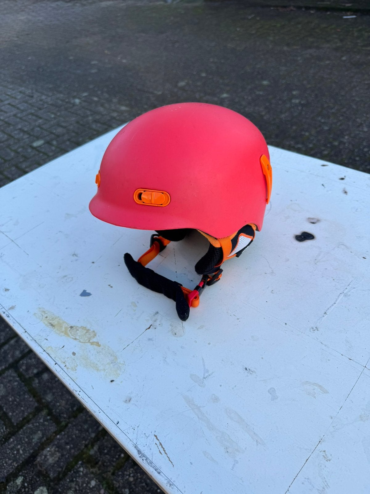 Leuke ski/snowboard helm, Ophalen of Verzenden, Zo goed als nieuw, Helm of Bescherming