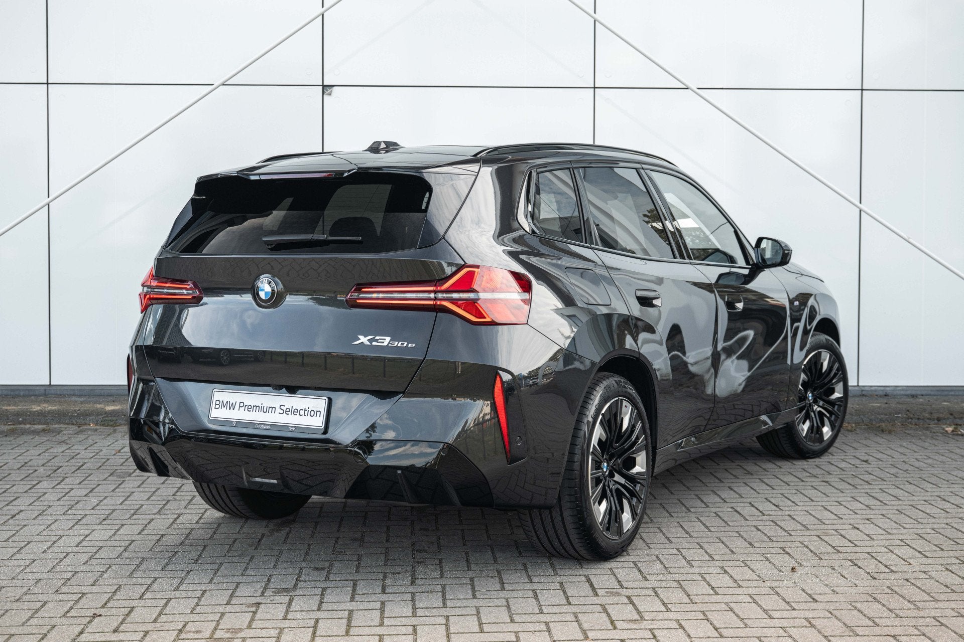 BMW X3 30e xDrive M Sport Automaat / Panoramadak / Sportstoe, Auto's, Automaat, Gebruikt, 4 cilinders, Origineel Nederlands