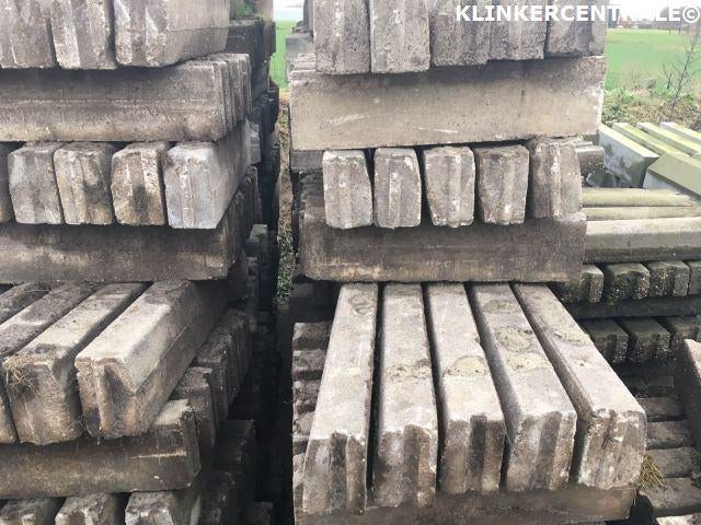ROOIKORTING 500m1 grijs trottoirbanden 13/15x25x100cm  beton, Tuin en Terras, Tegels en Klinkers, Bij dit gebruikte product niet meer te achterhalen.