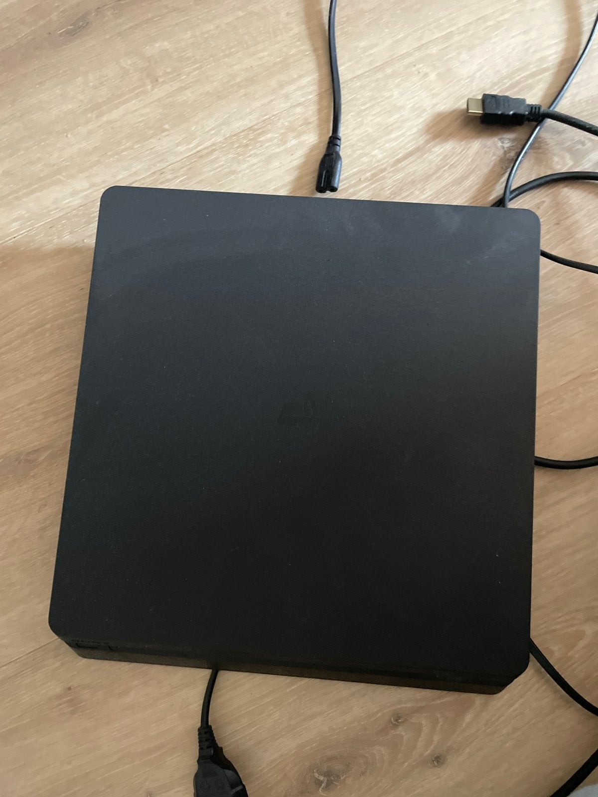 Foto 6 van PS4 Original met 500GB opslag en diverse games