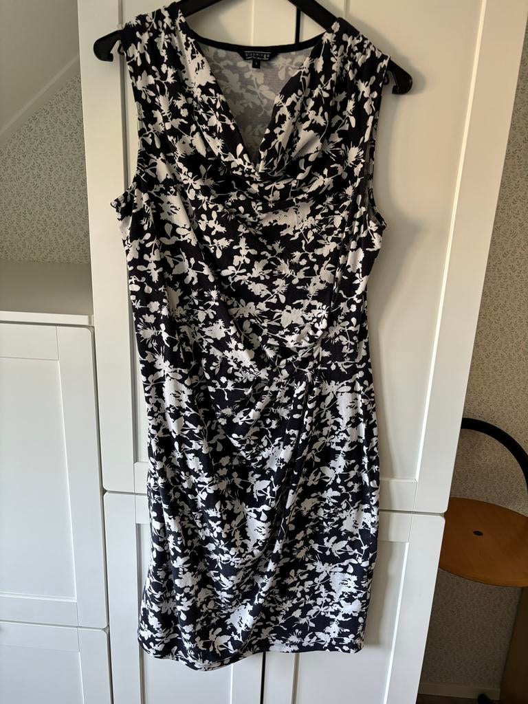 Zomerjurkje met watervalhals en bloemmotief, Ophalen, Blauw, Maat 42/44 (L), Knielengte