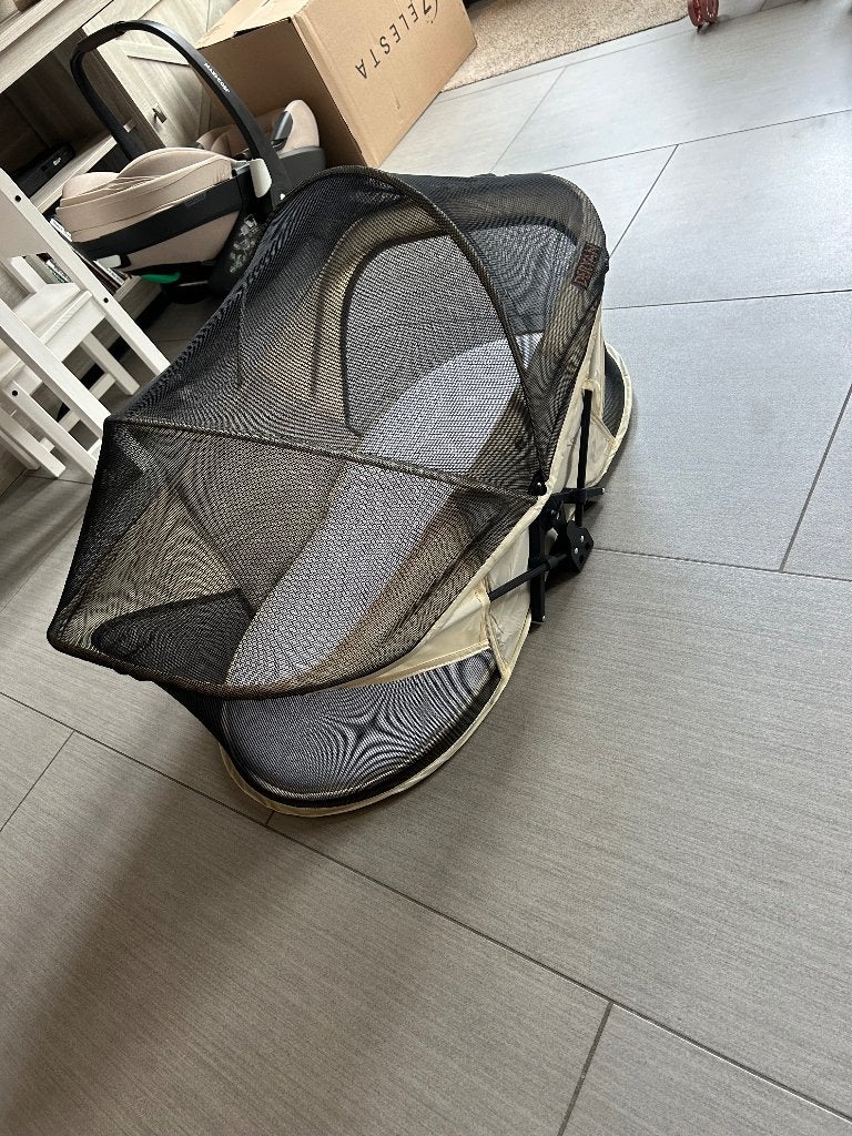 Deryan Infant Deryan Deluxe BabyBox/Bedje Matras en klamboe, Ophalen, Zo goed als nieuw