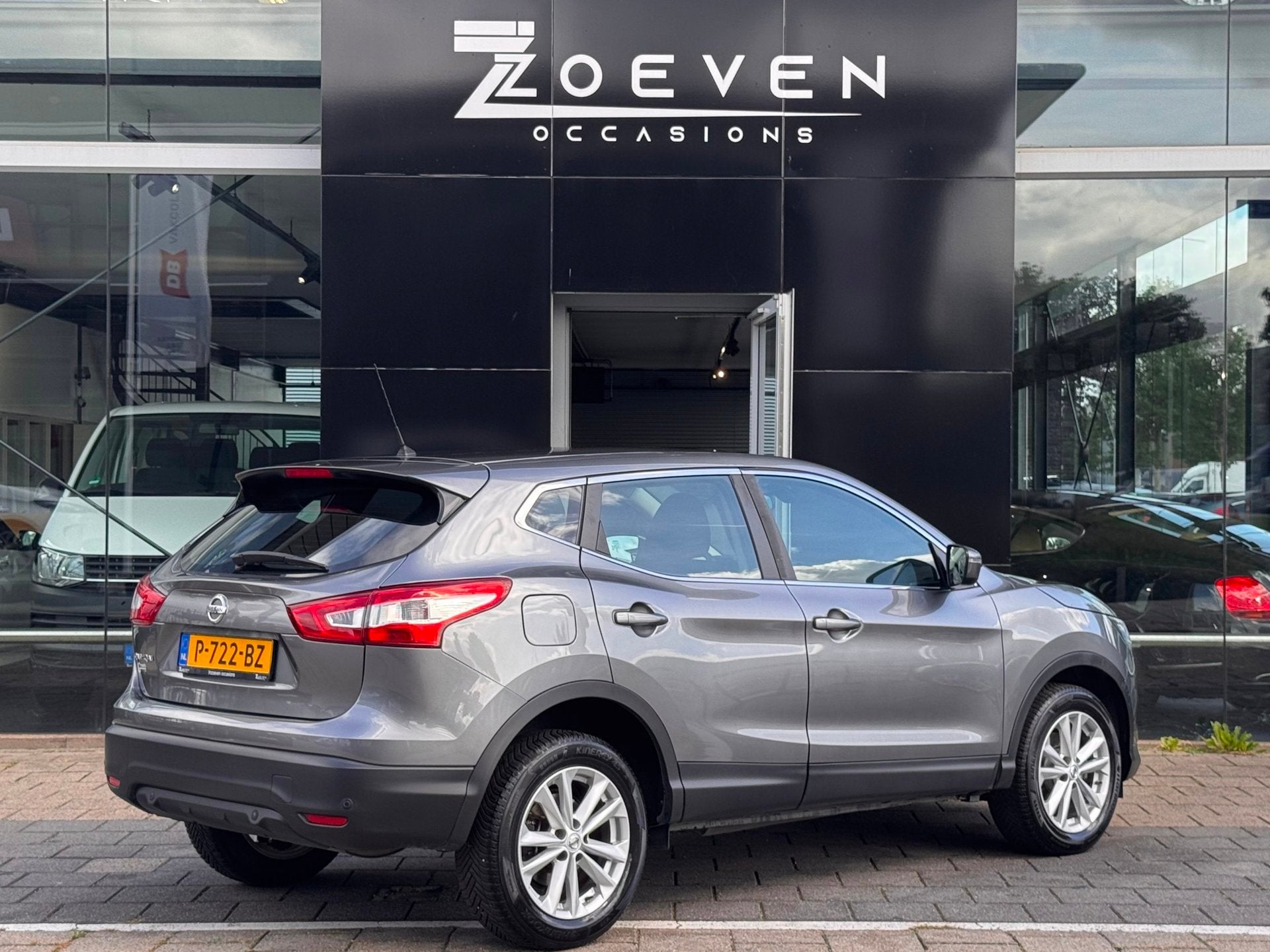 Nissan Qashqai 1.2 Acenta, Auto's, Dealer onderhouden, Stof, Gebruikt, 4 cilinders