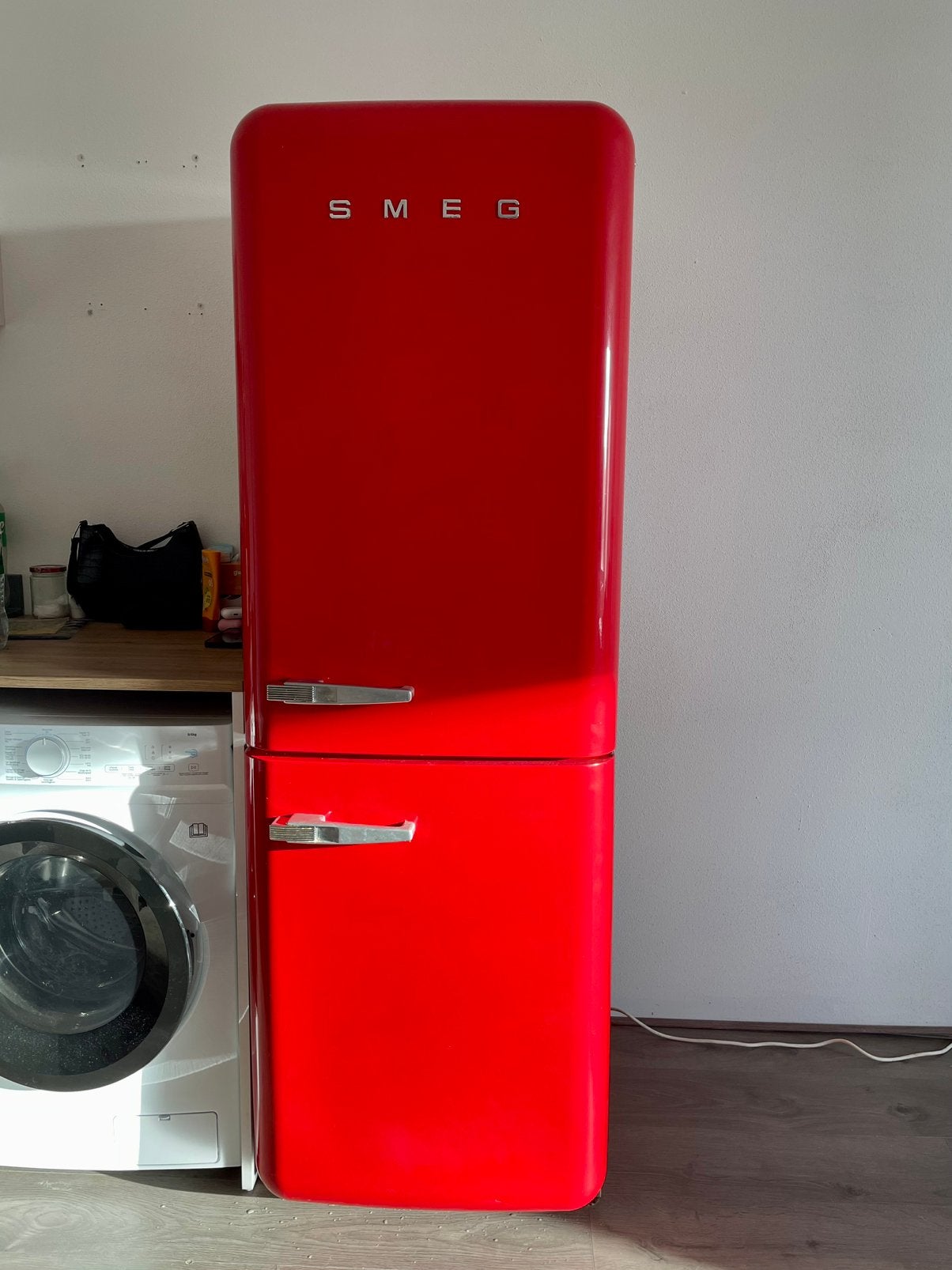 Smeg Koelvriescombinatie No Frost Rood, Witgoed en Apparatuur, Ophalen, 200 liter of meer, 160 cm of meer, Zo goed als nieuw
