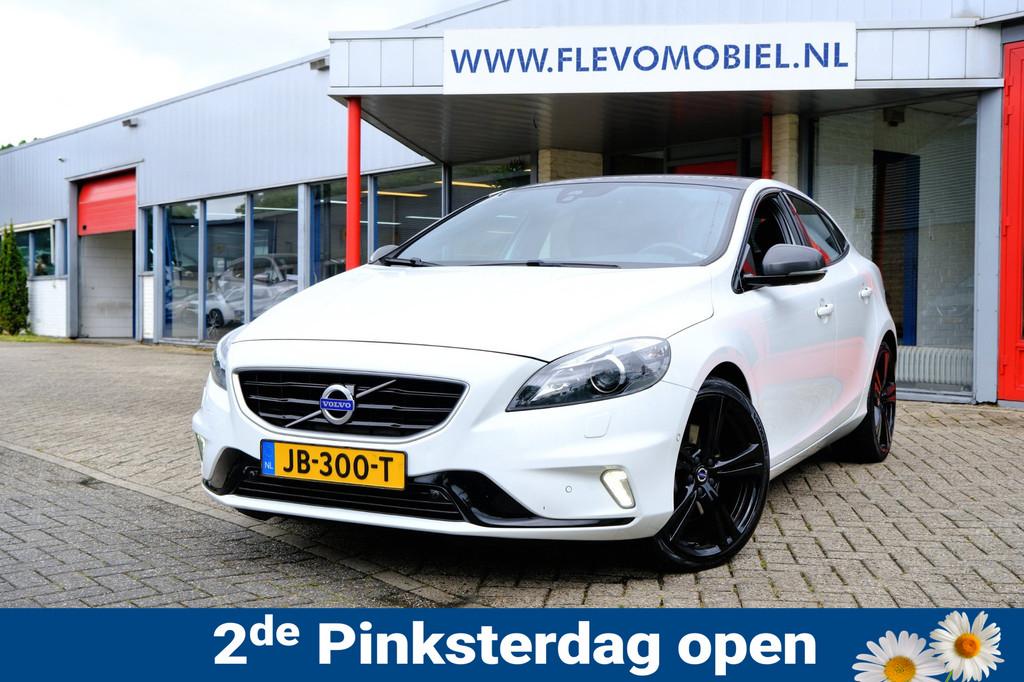 Volvo V40 2.0 T5 245pk Carbon Edition Aut. Xenon|Navi|LMV|Le, Auto's, Volvo, Gebruikt, Euro 6, 4 cilinders, Wit