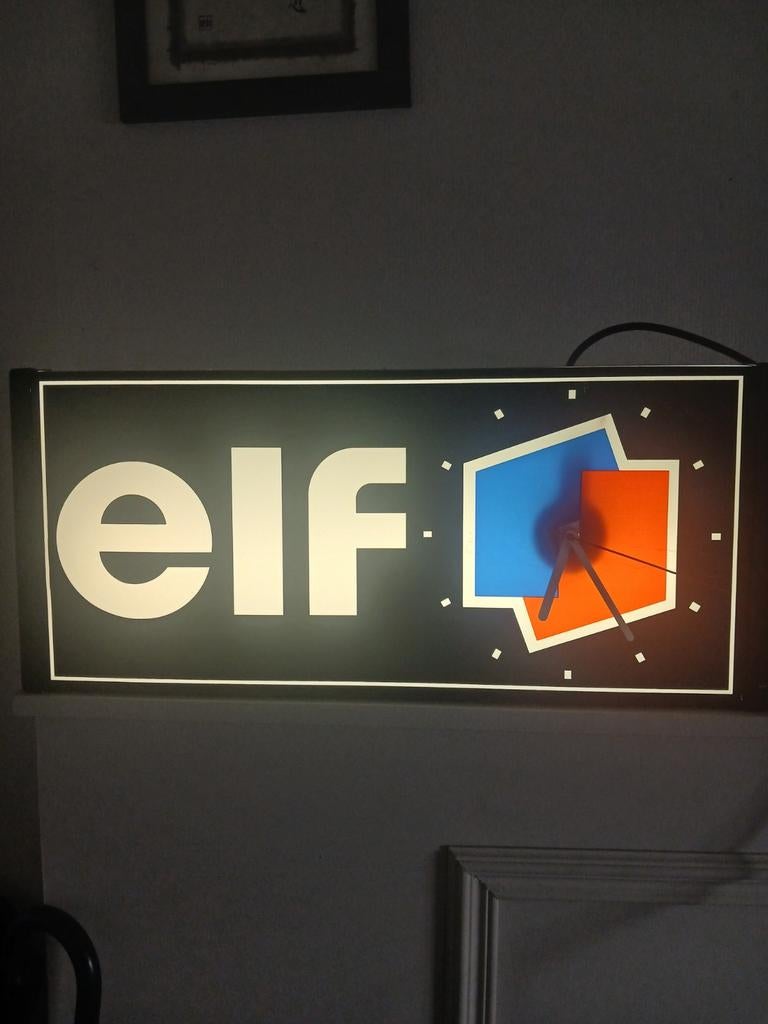 Elf lichtbak  met horloge, Verzamelen, Merken en Reclamevoorwerpen, Ophalen of Verzenden, Nieuw, Lichtbak of (neon) lamp
