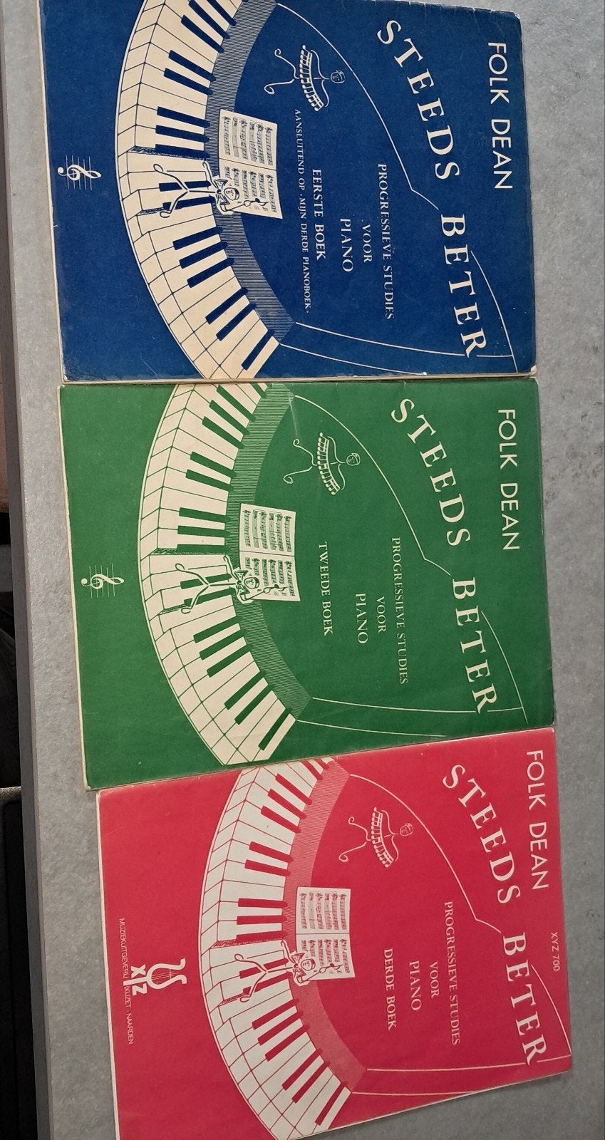 3 piano lesboeken,Steeds beter van Folk Dean, Muziek en Instrumenten, Ophalen of Verzenden, Gebruikt, Overige kleuren, Piano