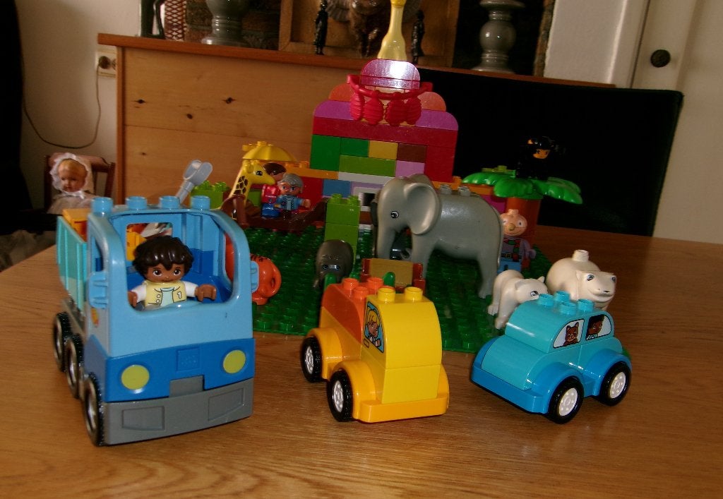 Duplo Lego. Grote grondplaat , auto's , dieren , bouwstenen, Kinderen en Baby's, Speelgoed | Duplo en Lego, Gebruikt, Duplo, Complete set