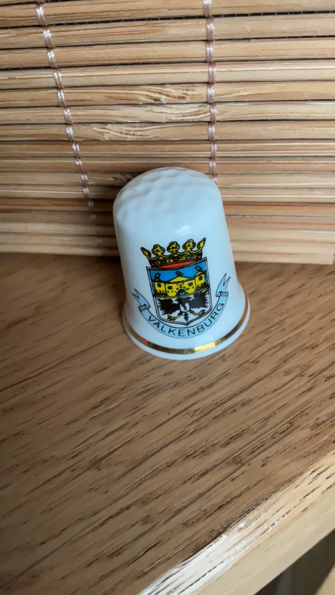 Valkenburg vingerhoed vingerhoedje vingerhoedjes vingerhoed, Verzenden, Nieuw, Porselein, Nederland