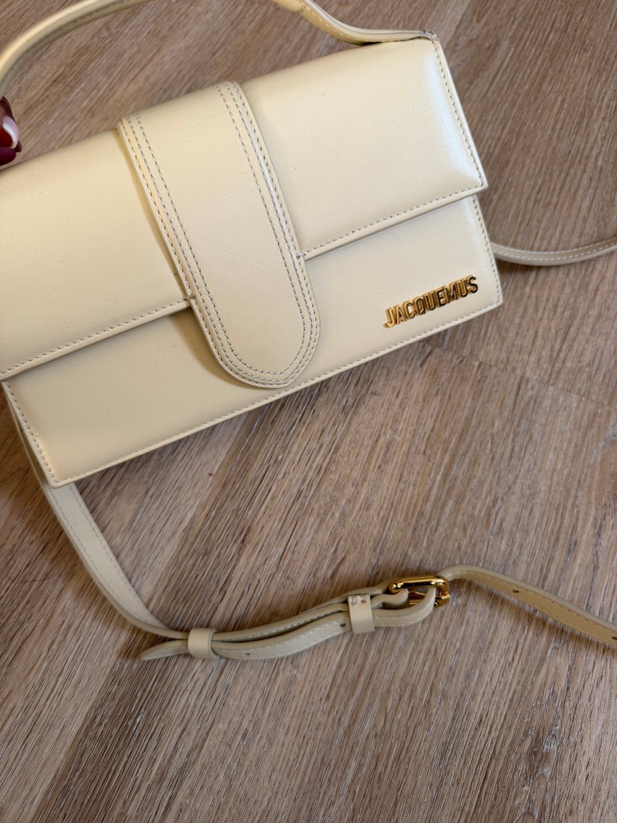 Jacquemus tas butter yellow, Sieraden, Tassen en Uiterlijk, Ophalen, Zo goed als nieuw, Geel, Schoudertasje