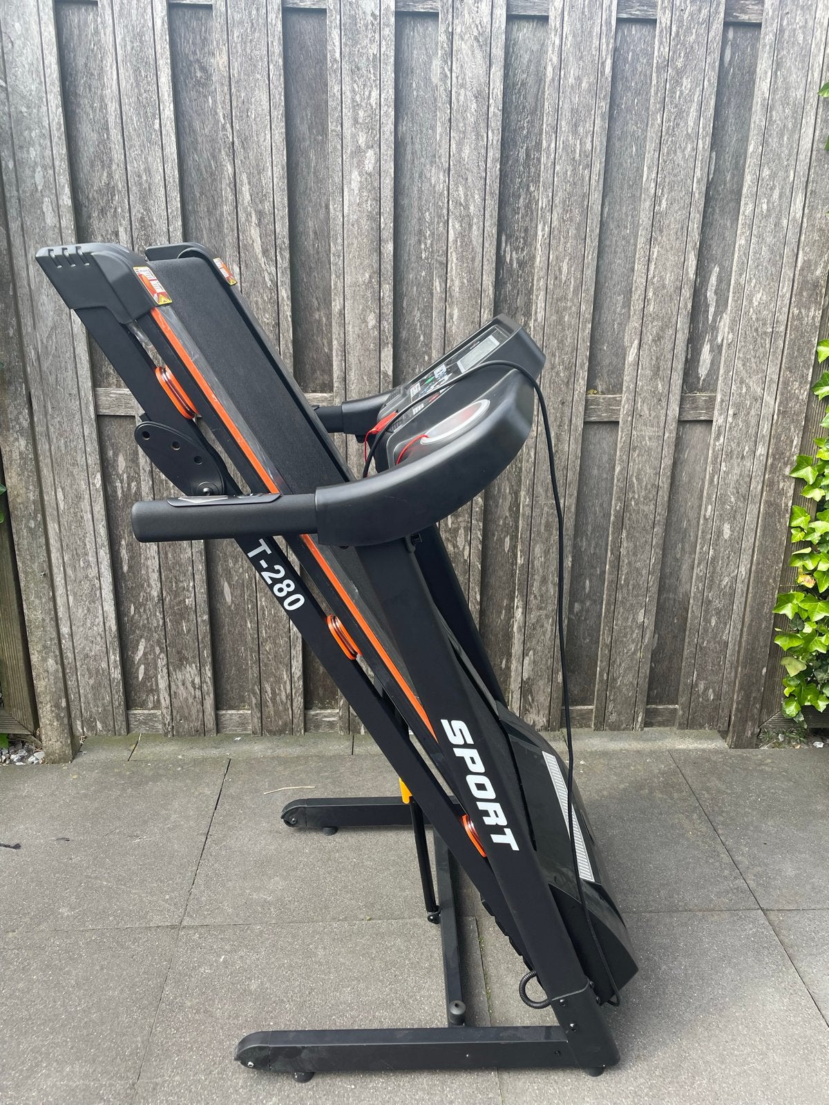 Loopband T-280 - Max 19 km/u, Gebruikt, Ophalen of Verzenden, Metaal, Loopband