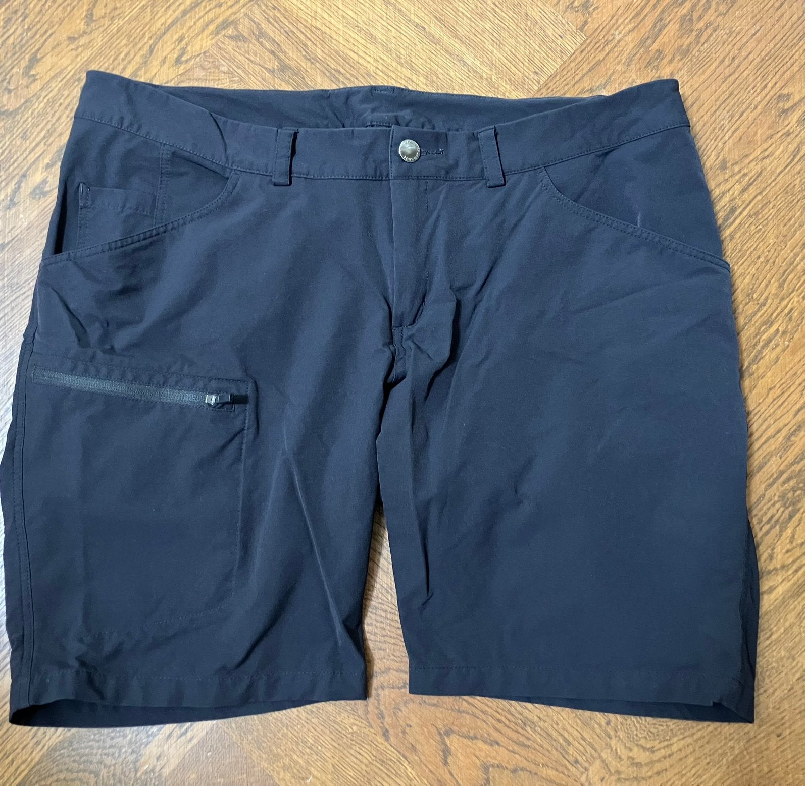 Peak Performance wandelshort maat 44, Ophalen of Verzenden, Zo goed als nieuw, Kleding