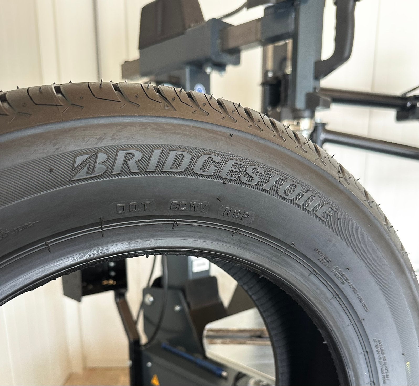 4 Stuks Bridgestone 195 60 16 Zomerbanden Inclusief Montage, 195/60 R16, 16 inch, Nieuw, Ophalen of Verzenden