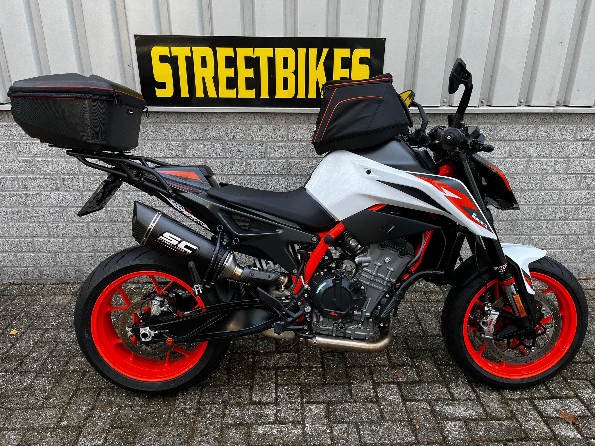 KTM 890 DUKE R (bj 2020), Motoren, 899 cc, Bedrijf, Naked bike