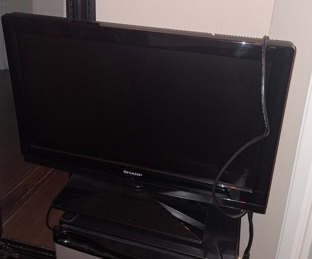 Sharp LC-26SB25E LCD TV - 66 cm (26 inch), Audio, Tv en Foto, Televisies, Ophalen, Gebruikt, 50 Hz, Sharp