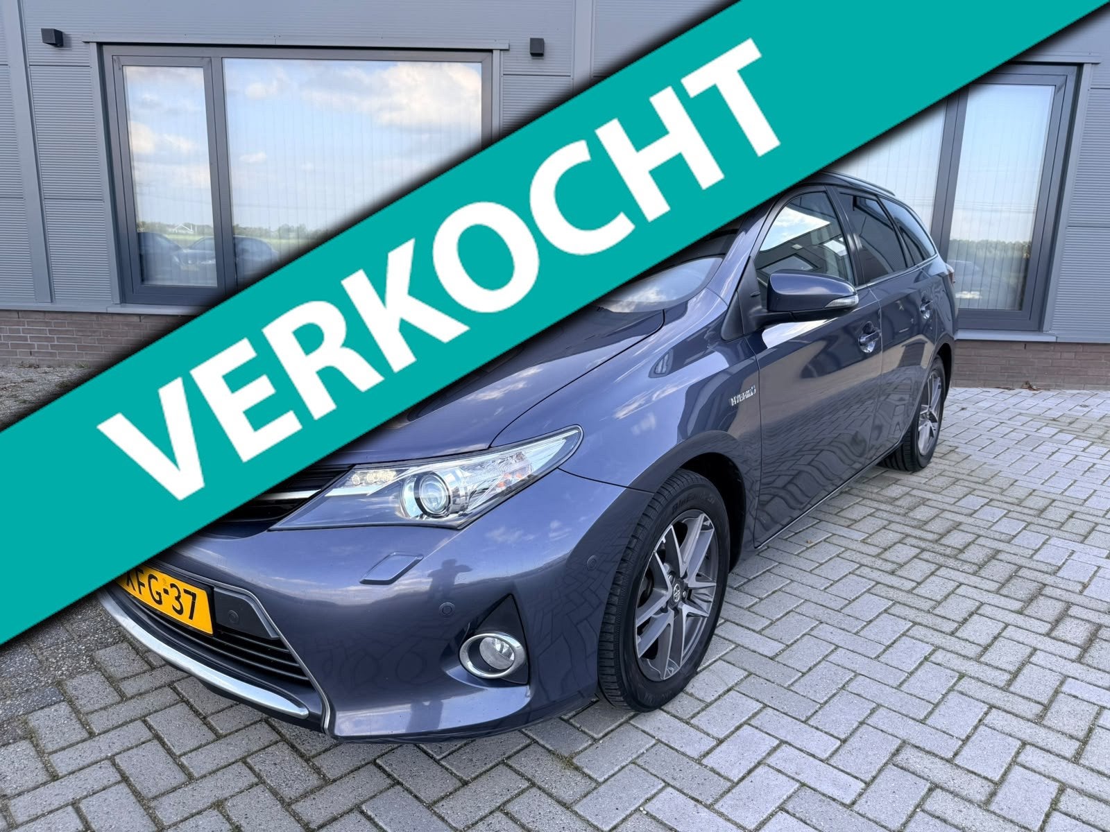 Toyota Auris Touring Sports 1.8 Hybrid Lease // Clima // Nav, Euro 5, Gebruikt, Blauw, Origineel Nederlands