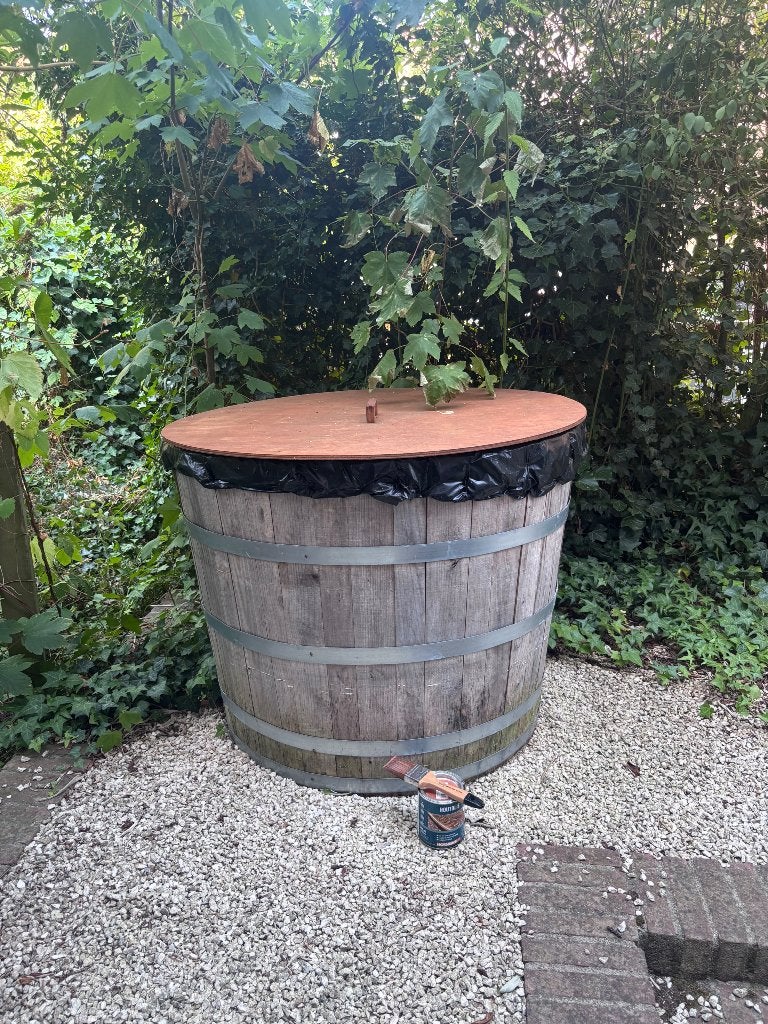Mooie grote ijsbad of regenton, Tuin en Terras, Regentonnen, 150 liter of meer, Ophalen, Zo goed als nieuw, Hout