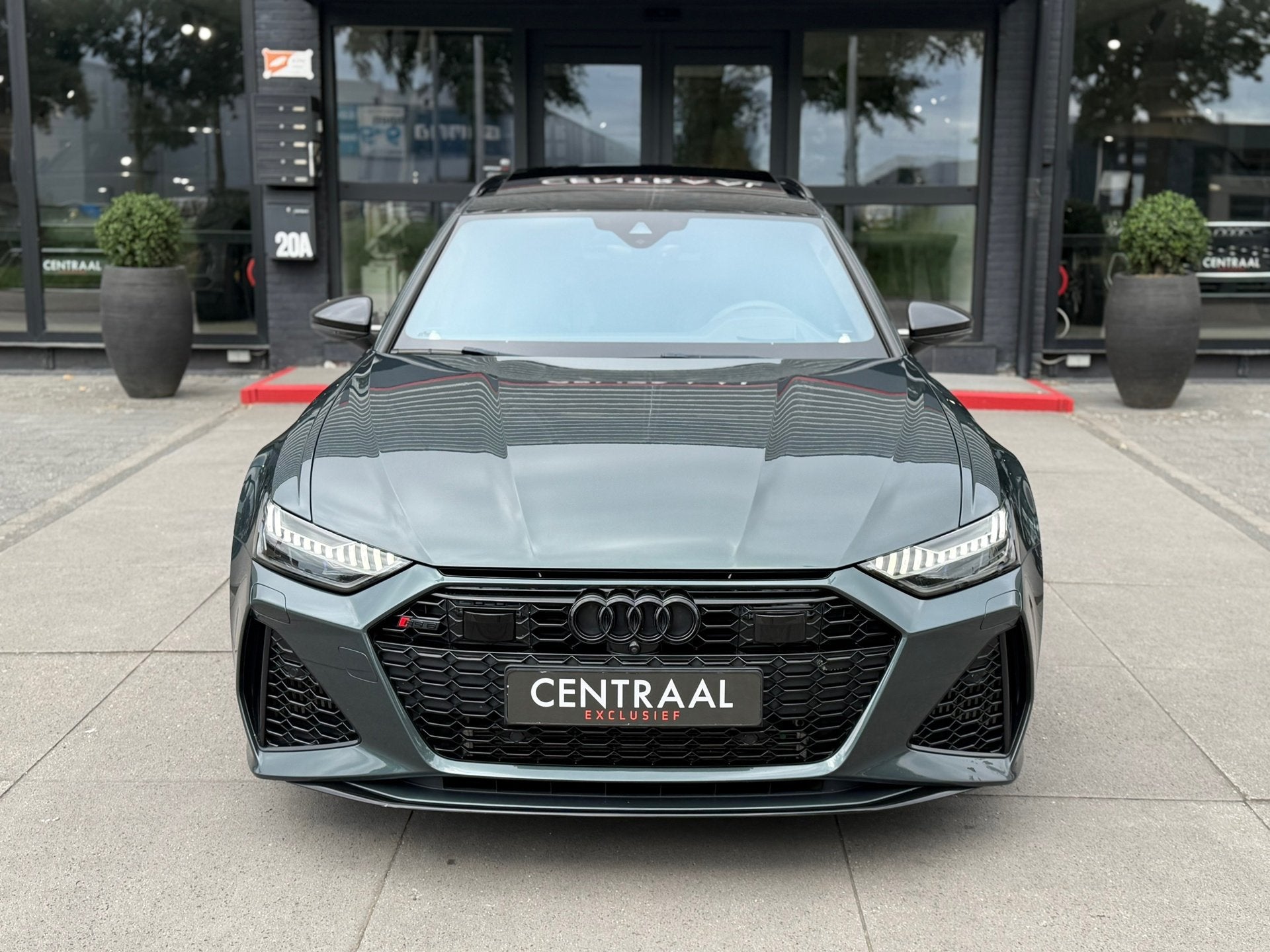 Audi A6 Avant RS 6 TFSI quattro Dynamic Plus|Keramisch|Carpl, Automaat, Gebruikt, RS6, Leder