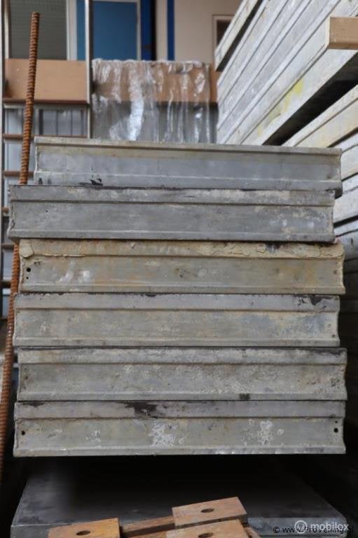 Online Veiling: ALCON wandbekistingspanelen - 10 stuks, Doe-het-zelf en Verbouw, Gebruikt