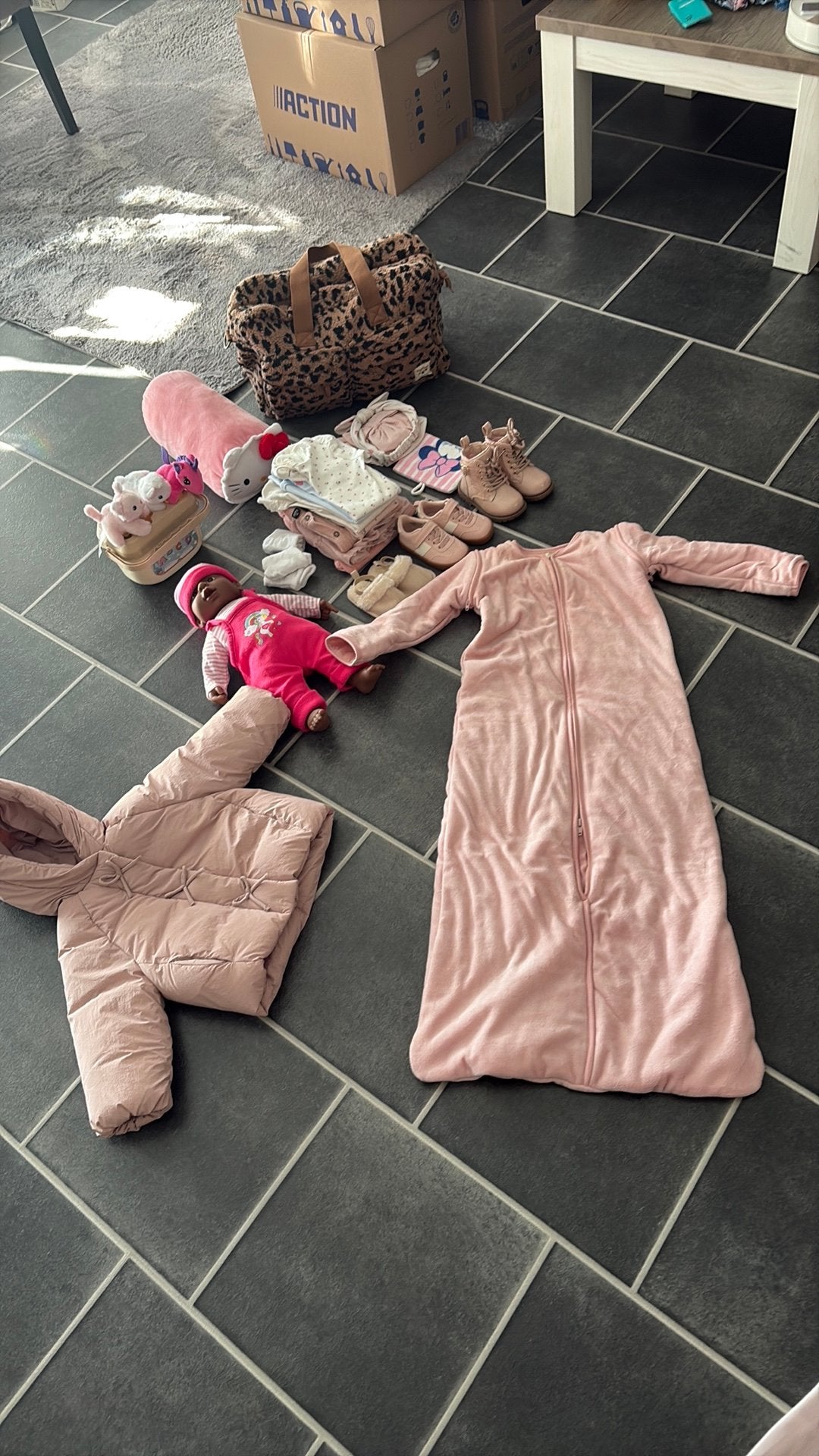 Babypakket: Slaapzak, speelgoed, schoenen en meer!, Ophalen, Gebruikt
