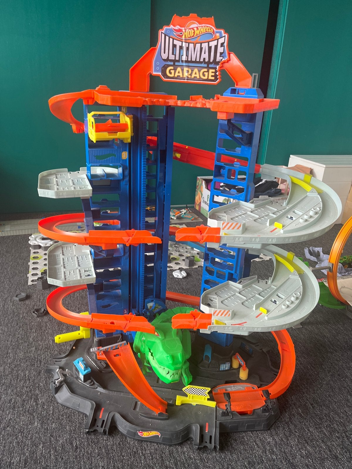 Hot Wheels Ultimate Garage - Groot Speelplezier!, Kinderen en Baby's, Ophalen, Gebruikt