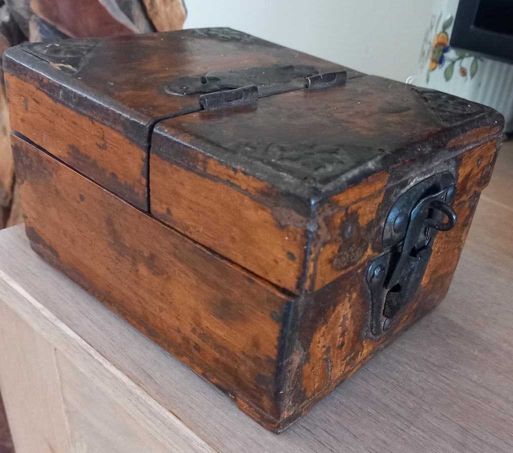 Antiek kistje, Ophalen of Verzenden