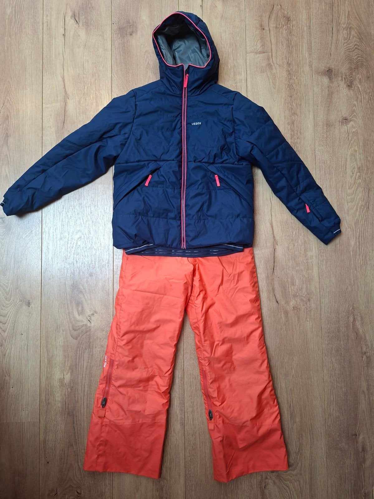 Wedze ski-jas en skibroek voor kinderen (maat 152-158), Wedze, Ophalen, Zo goed als nieuw, Pak