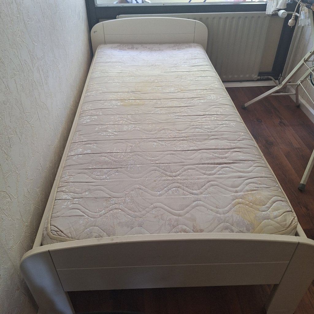 bed, Ophalen, Gebruikt, 90 cm, Eenpersoons