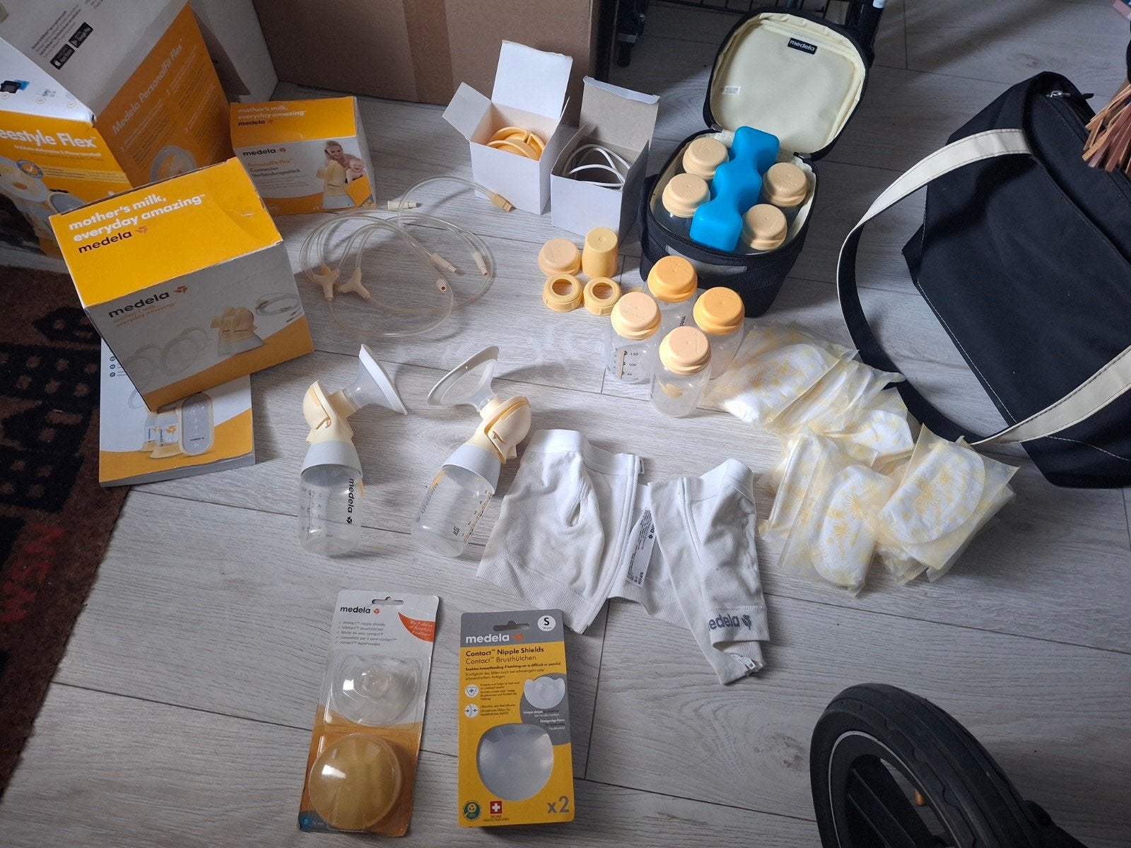 Medela Freestyle Flex onderdelen en accessoires excl. motor, Ophalen, Gebruikt, Medela